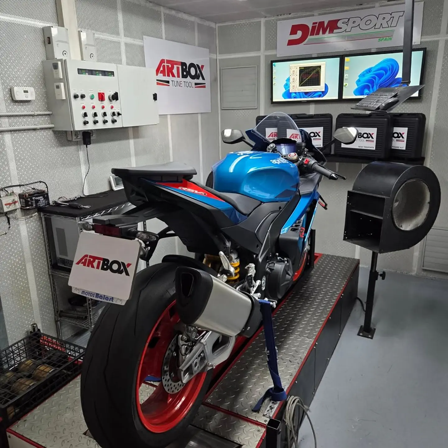 Reprogramar centralita moto APRILIA RSV4 1100 Factory 2025-2026