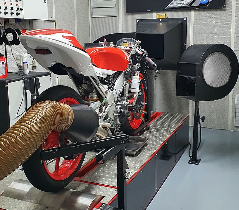 Preparación motos Teià - técnico de motos - Artbox - Montcada i (Barcelona)
